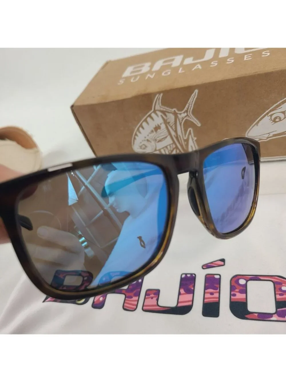 NEW Bajío Calda Polarized Sunglasses Brown Tortoise Blue Mirror Lense Case & Box